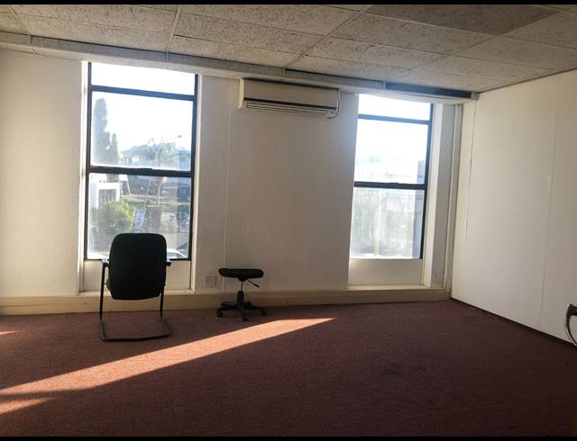 91M² OFFICE TO LET IN CRAIGHALL